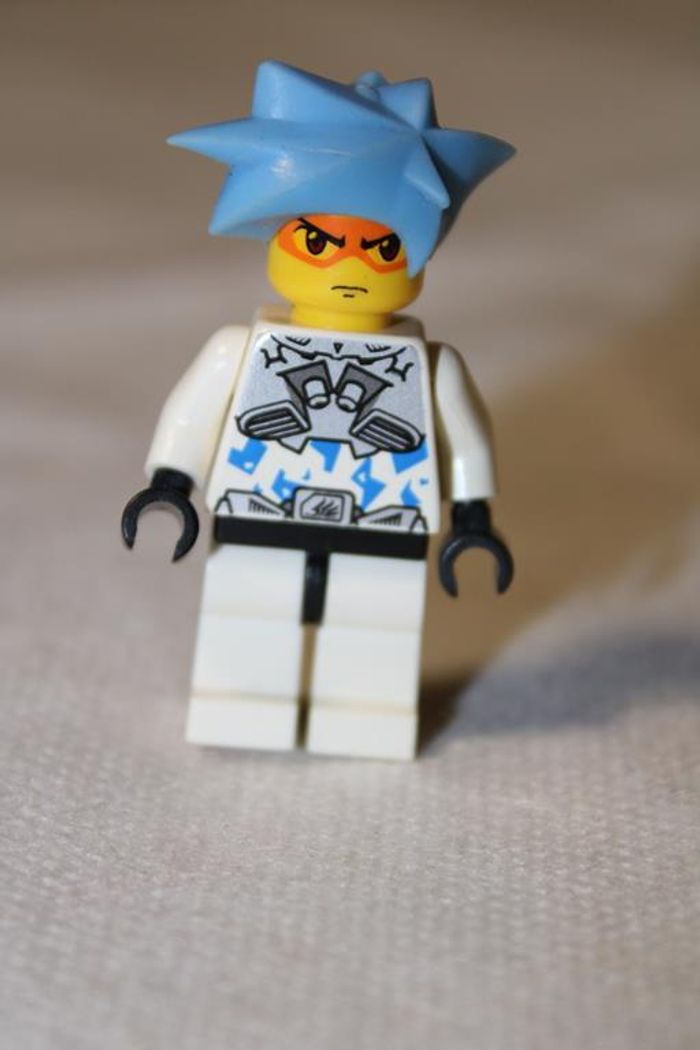 Légo lot personnages exoforce - photo numéro 5