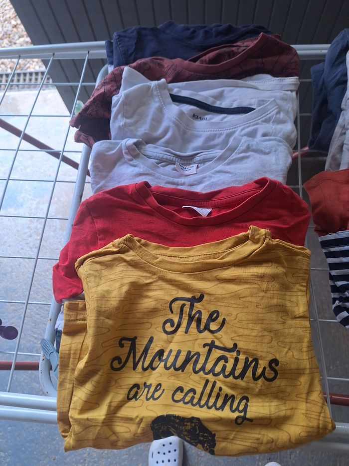 Lot vêtements jouet - photo numéro 5