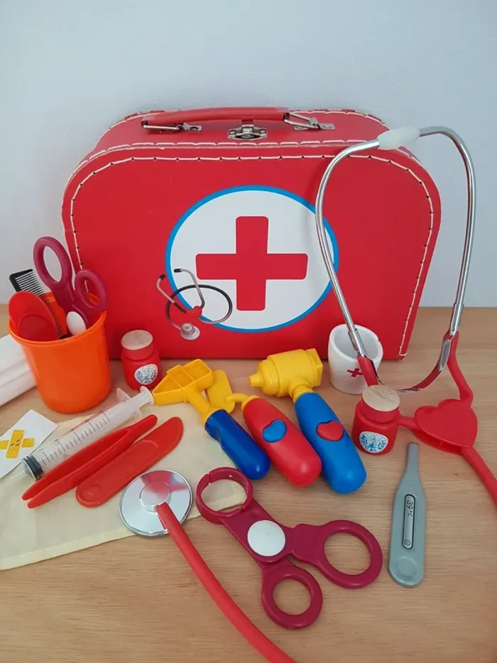 Valisette de docteur et instruments