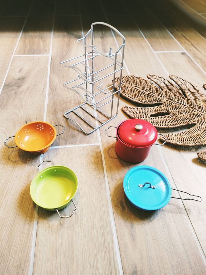 🍳Dinette vaisselle de cuisine en metal avec support