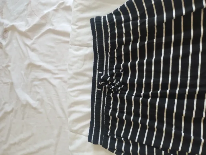 Jupe longue noire rayée blanche Primark XS - photo numéro 6