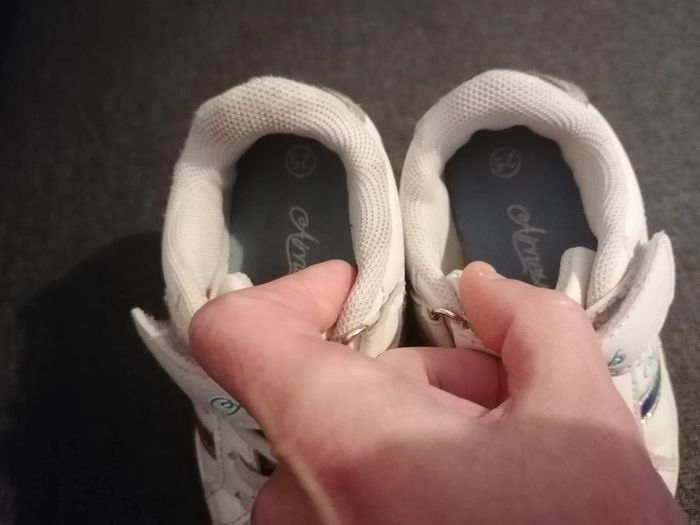 Basket airness à scratchs taille 25 - photo numéro 6