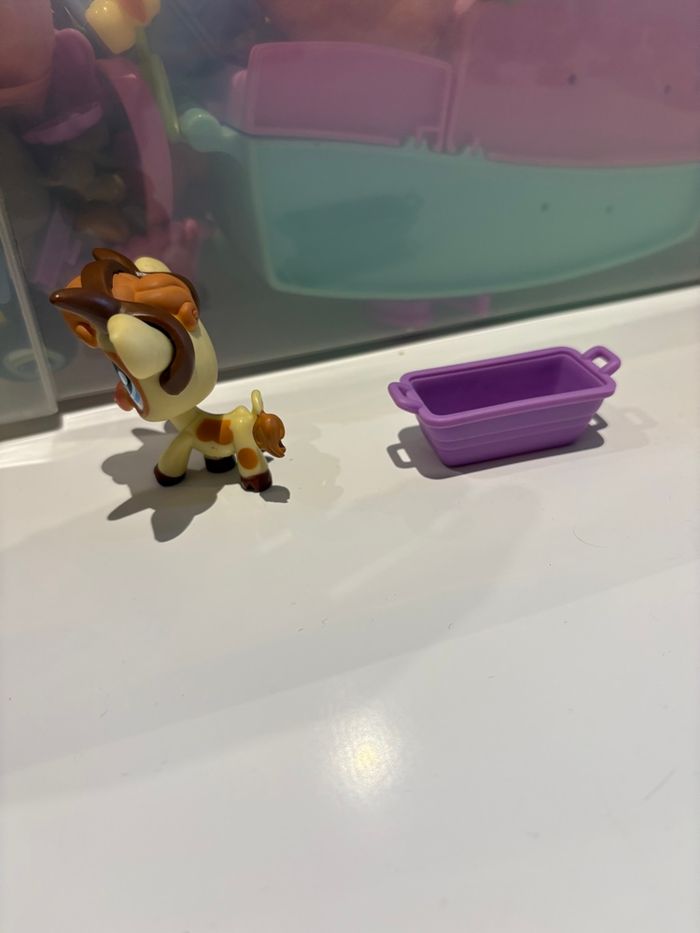 Figurine Pet Shop vache avec accessoires - photo numéro 2