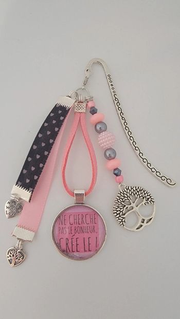 Cadeau bonheur, bijoux de sac ou marque page " ne cherche pas le bonheur, créé le "