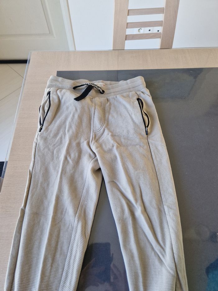 Pantalon jogging de marque zara Kids taille 11/12 ans - photo numéro 2