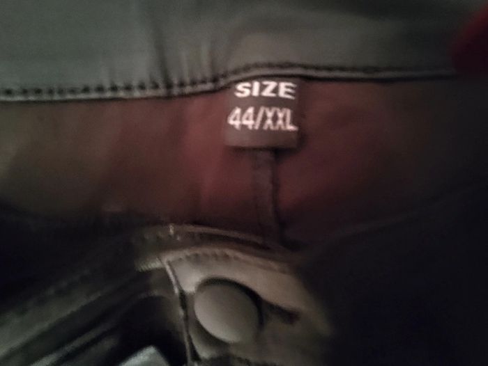 Pantalon huilé neuf anthracite taille 2XL 44 très extensible - photo numéro 7