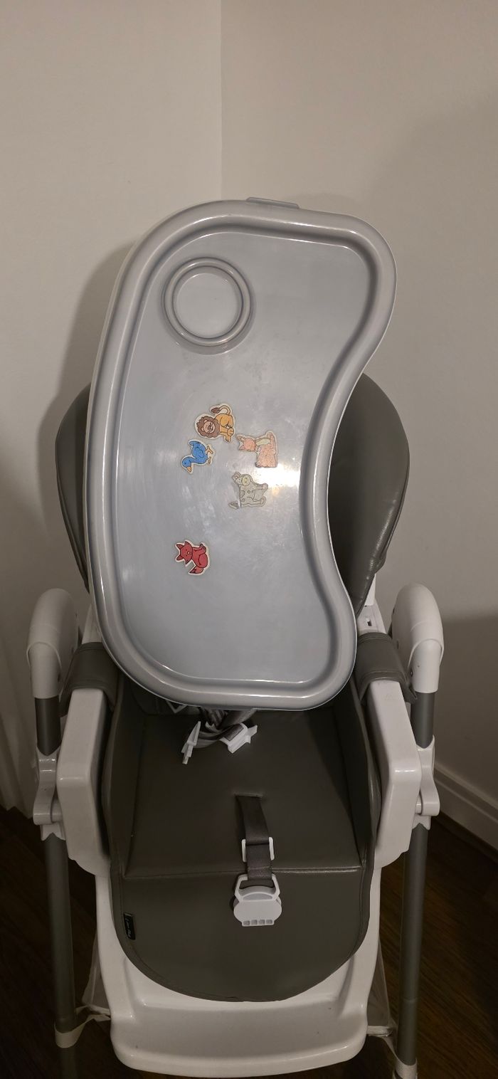 Chaise reglable bébé (quasi neuve) - photo numéro 5