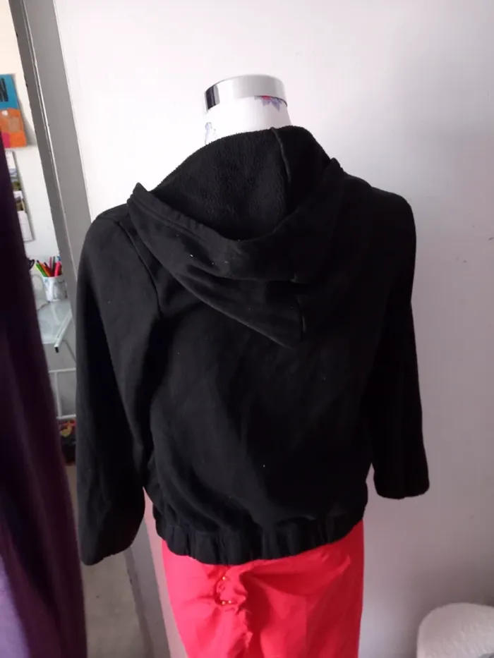 Veste ðe survetement - photo numéro 2