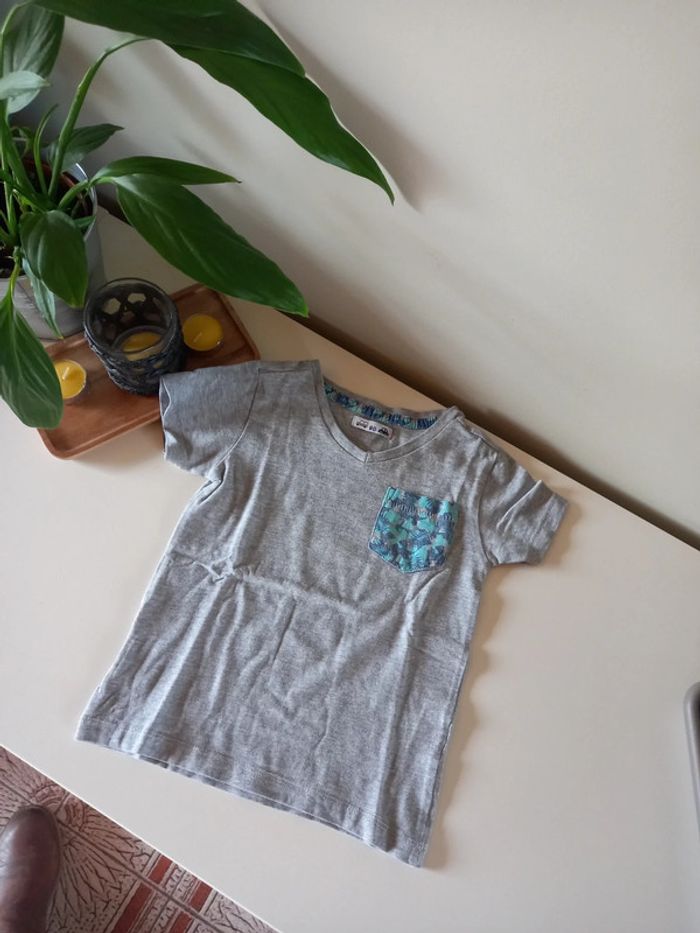 T-shirt garcon taille 80