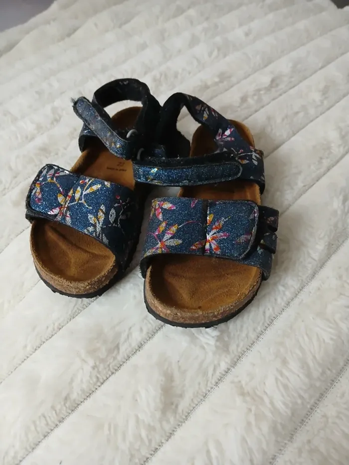 Claquettes cuir fille gemo