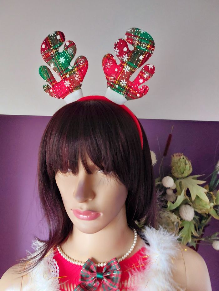 Ensemble 5 pièces de Noël au look santa girl sexy – Taille unique - photo numéro 4