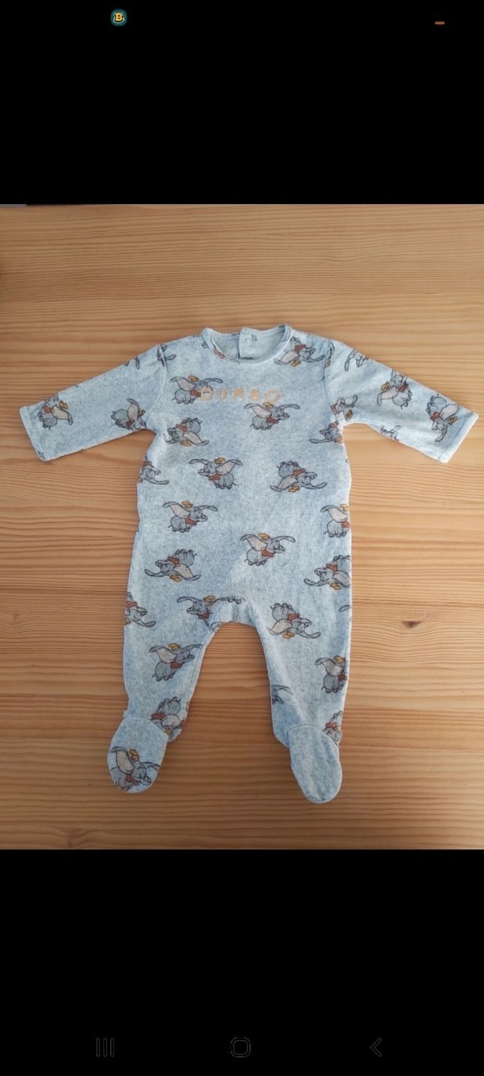 Pyjama - photo numéro 1
