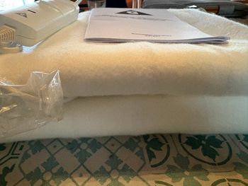 Surmatelas chauffant neuf 150x80 cm