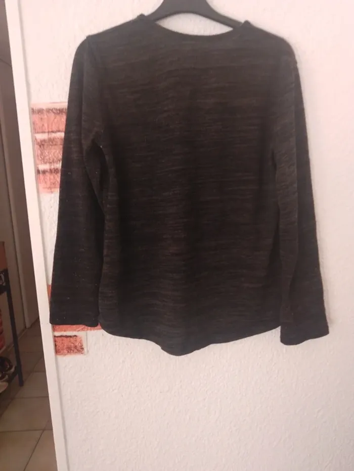 Pull fille 10 ans - photo numéro 4