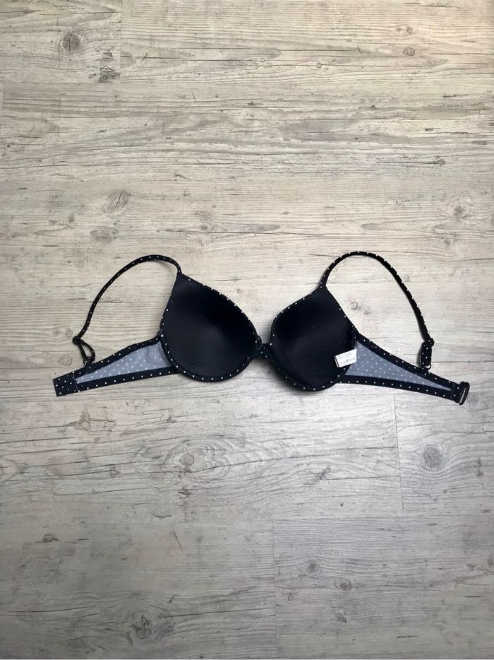 Haut maillot de bain 95 C à armatures coques C&A à pois noir blanc - photo numéro 3