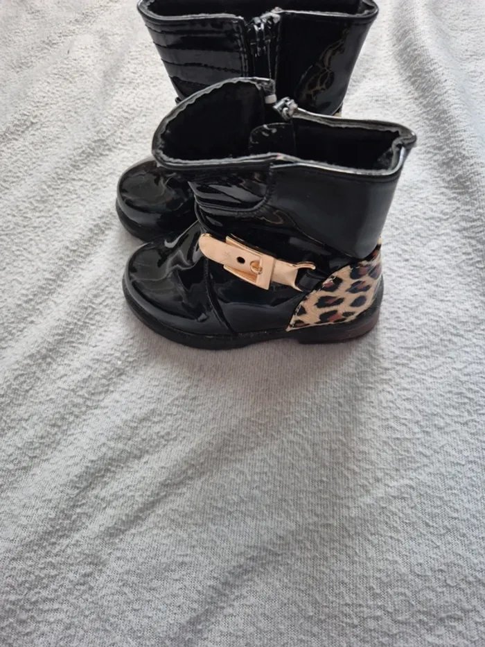 Bottines fille taille 19 - photo numéro 2