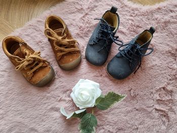 Deux paires de chaussures