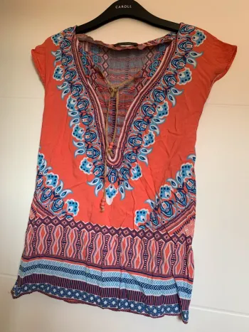 Haut à motifs taille XS marque suite blanco