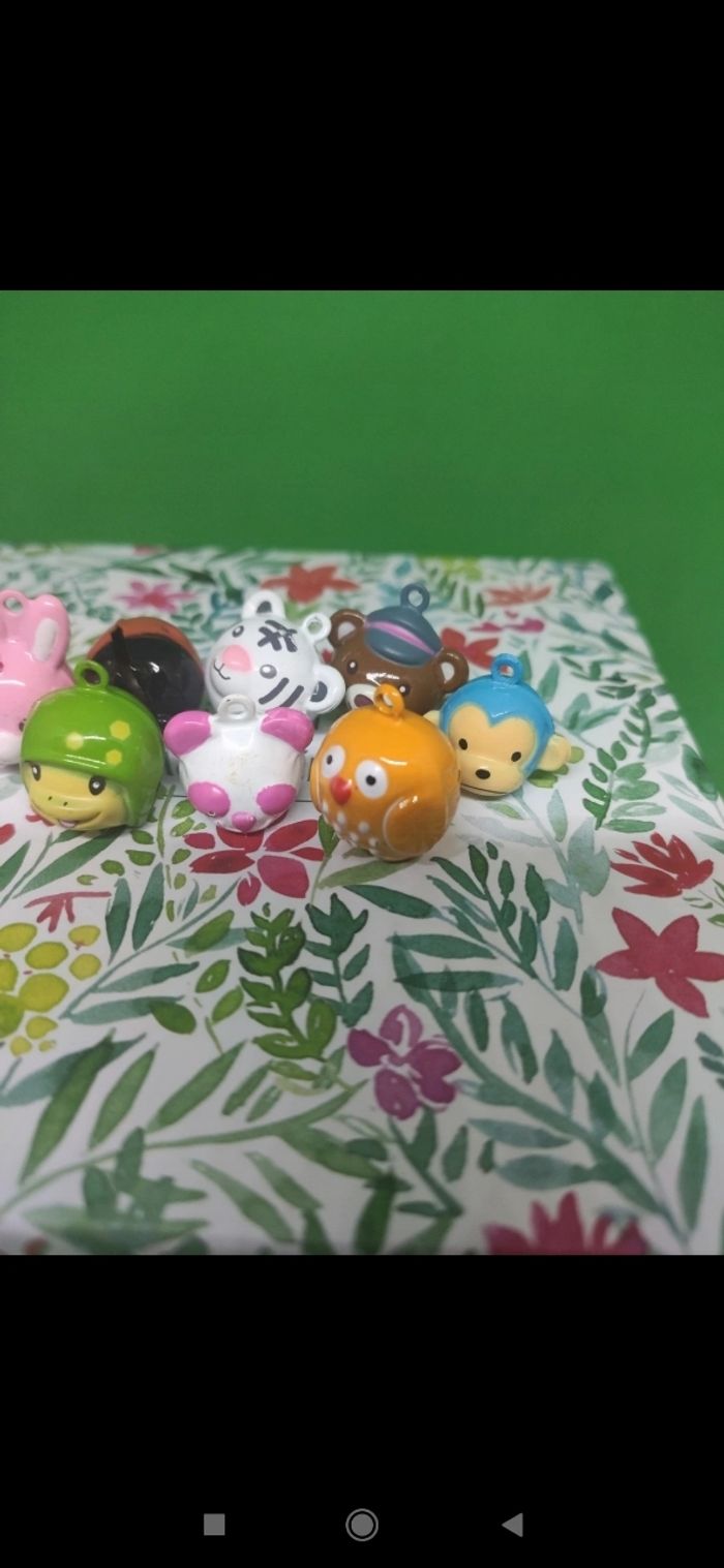 Grelots figurine pendentif métal - photo numéro 3