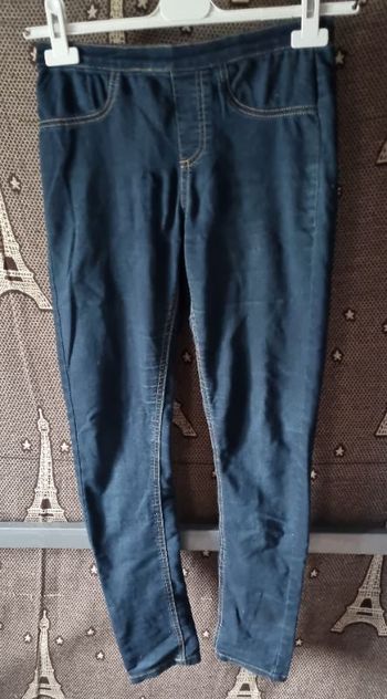 Jean bleu élastique à la taille 36