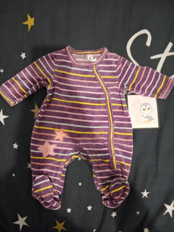 Pyjama violet a rayures _ 1 mois
