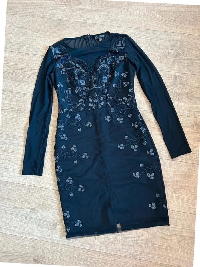 Robe noire et argentée à manches longues Lipsy London taille 38 jamais portée - photo numéro 11