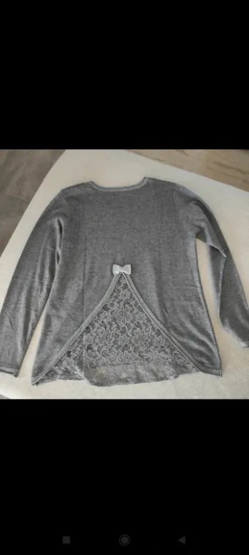 Pull femme col en V taille unique très bon état