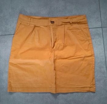 Jupe jaune moutarde taille 38 kiabi