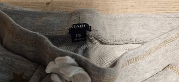 Pantalon de training gris clair avec étoiles, Kiabi, 12 ans, nickel