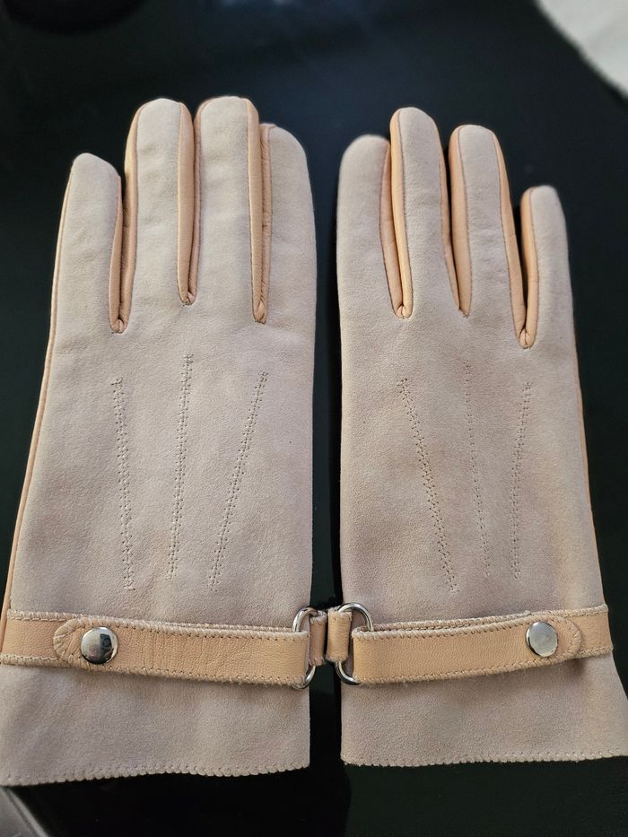 Gants  neuf en cuir de chèvre
