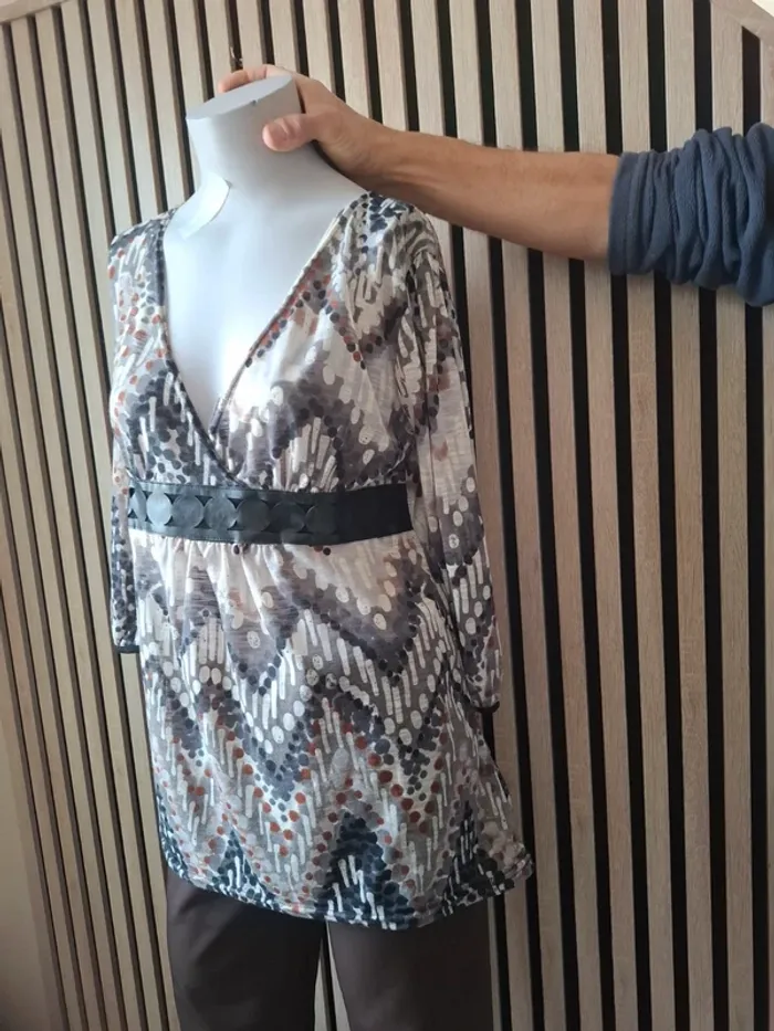 Blouse fluide imprimée T 42/44 - photo numéro 2
