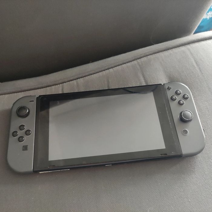 Nintendo switch v1 - photo numéro 4