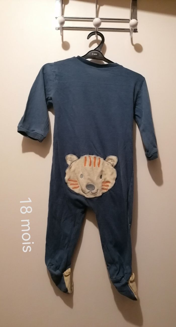 Pyjamas 18 mois - photo numéro 3