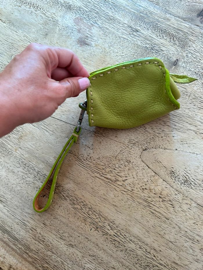 Porte monnaie en cuir anis