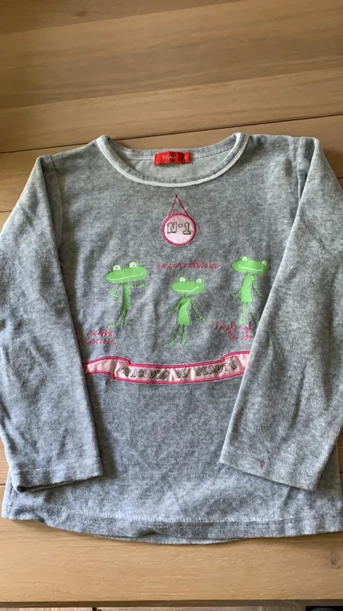 Haut de pyjama velours