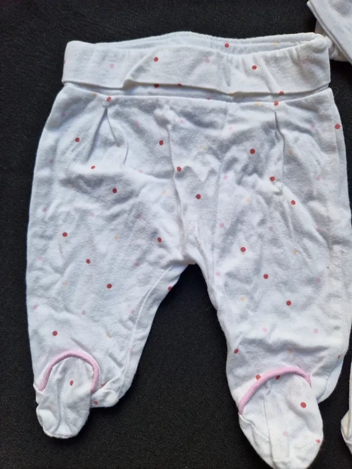 Pantalons - photo numéro 3