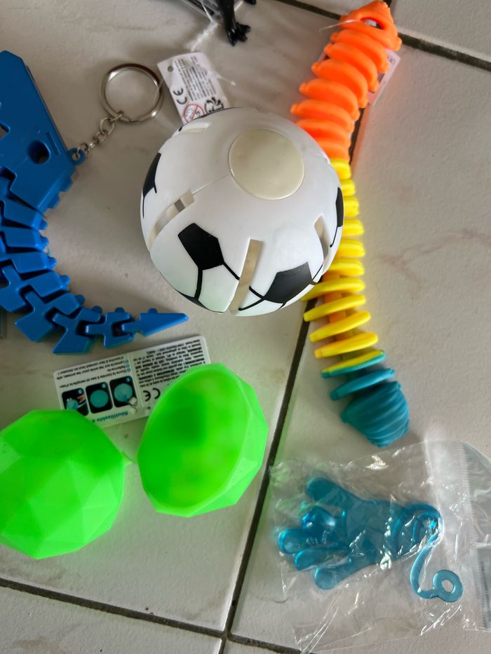 Lot de jouet neuf - photo numéro 3