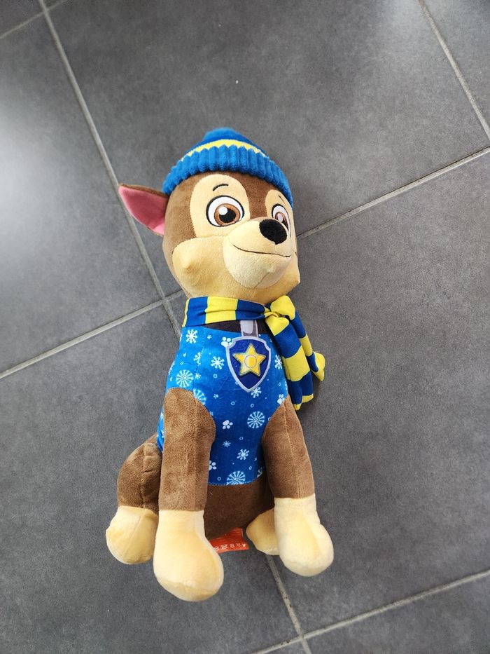 Grande peluche Chase pat patrouille - photo numéro 3
