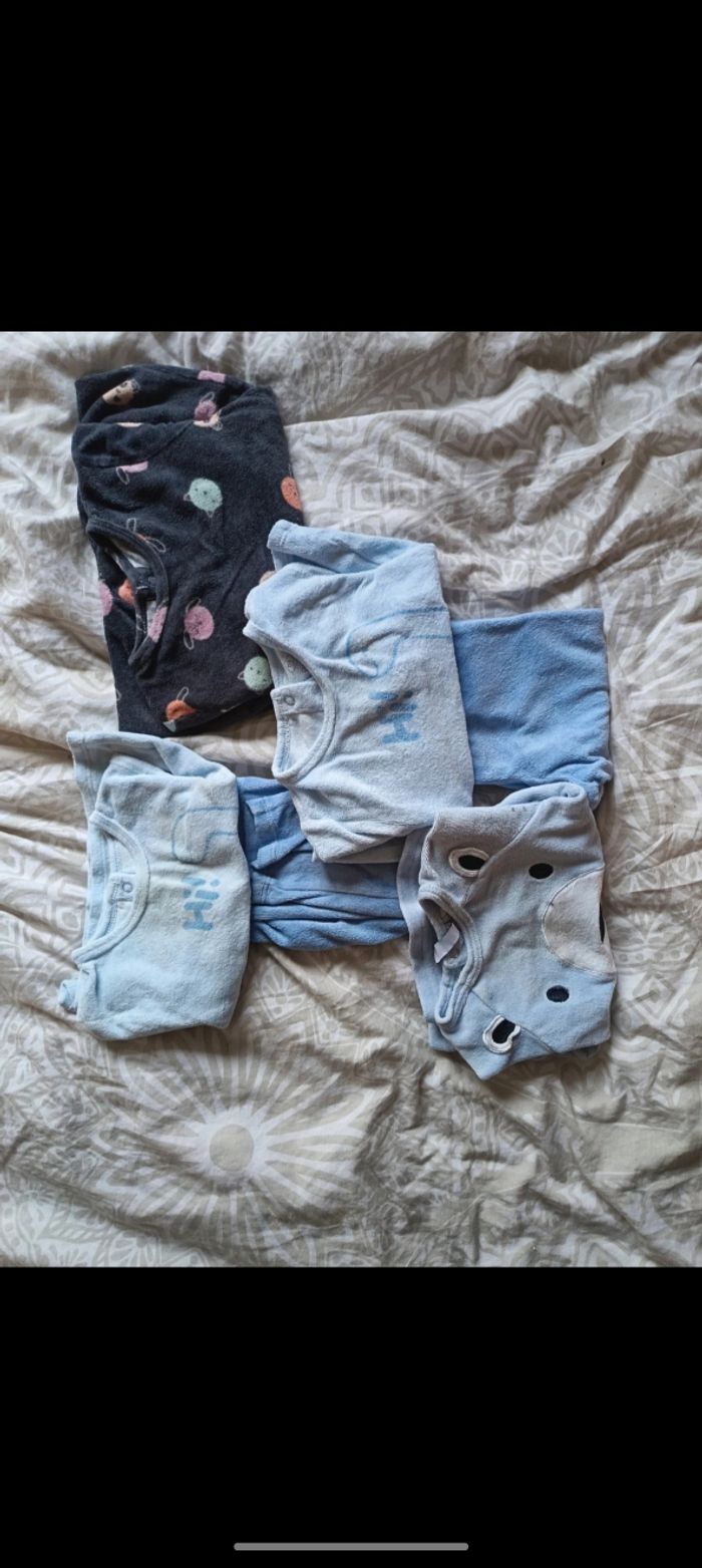 Lots pyjamas