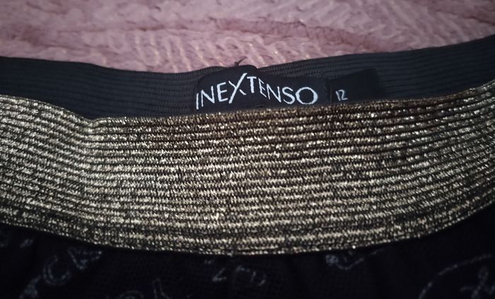 Très jolie jupe taille pailletée dorée neuve - photo numéro 2