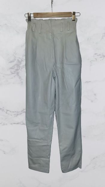 pantalon simili cuir
