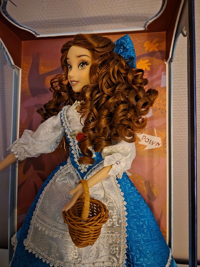 Poupée disney - photo numéro 2