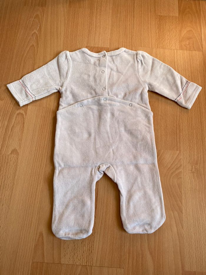 Beau pyjama en velours 1 pièce/grenouillère grise Vertbaudet T. 3 mois/60 cm fille TBE - photo numéro 2
