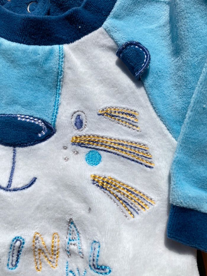 Pyjama une pièce - photo numéro 3