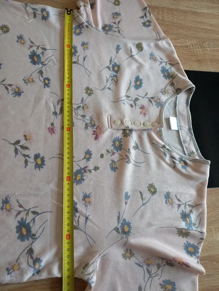 Tee-shirt femme fleuri T46/48 - photo numéro 10