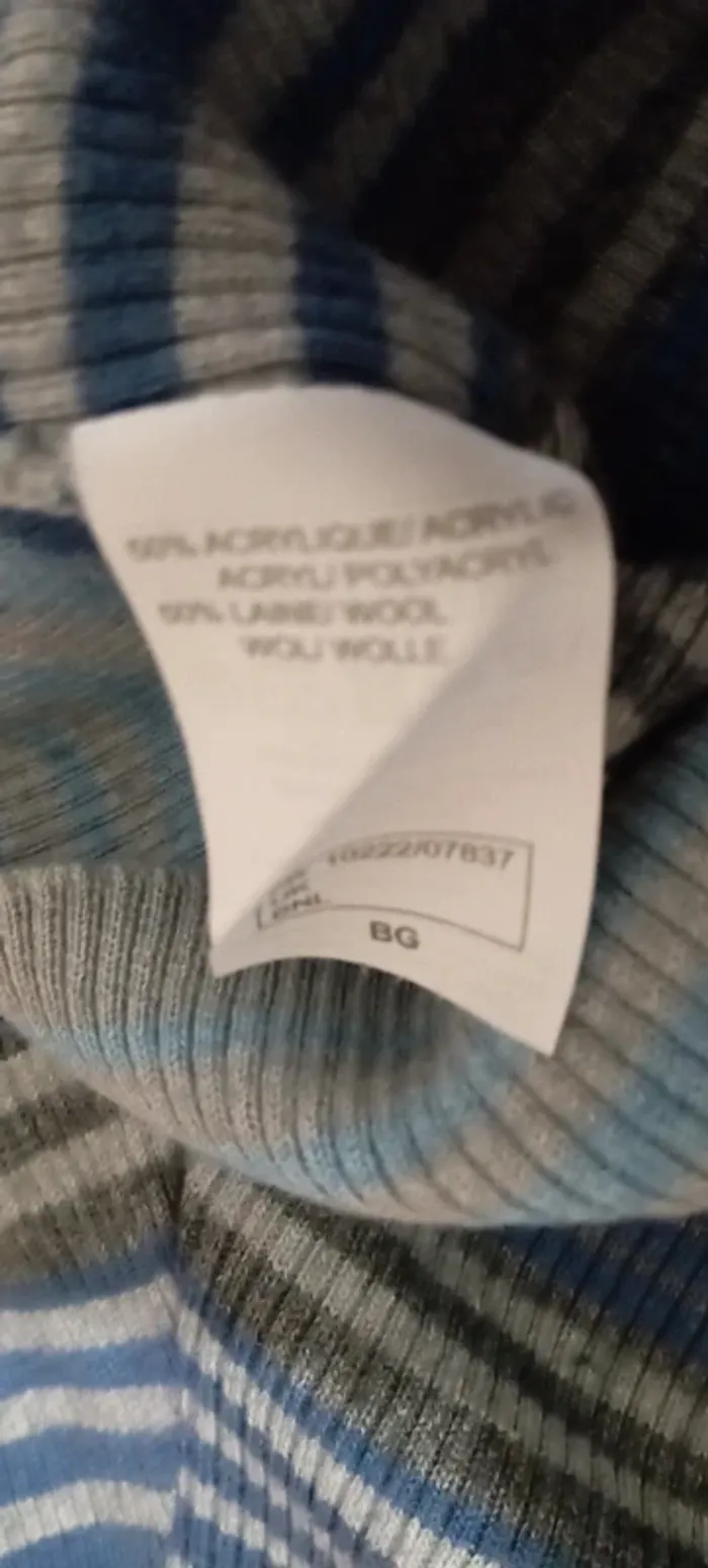 Pull femme taille 52 Damart - photo numéro 3