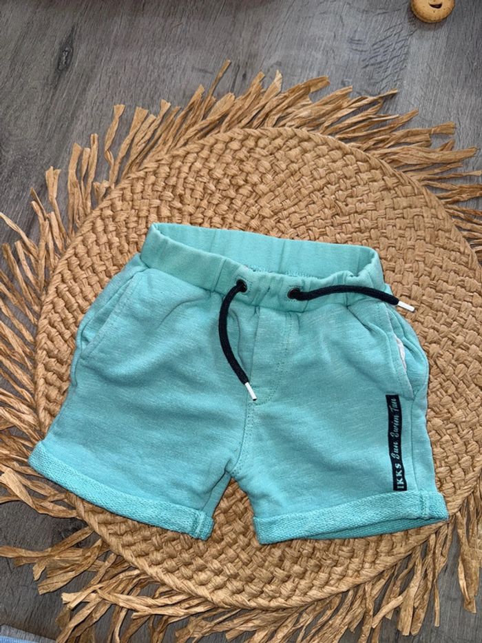 Short ikks 18 mois