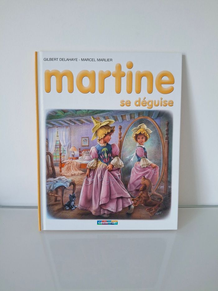 Livre "Martine se déguise"