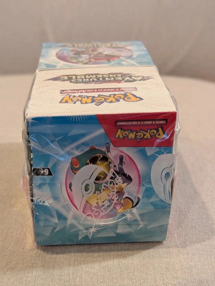 Demi display Pokémon Aventures Ensemble EV09 Fr scellée (18 boosters) abîmée - photo numéro 5