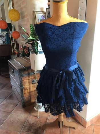 Morgan robe bustier taille 40 bleu marine quasi neuve